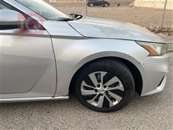 نیسان ئەلتیما